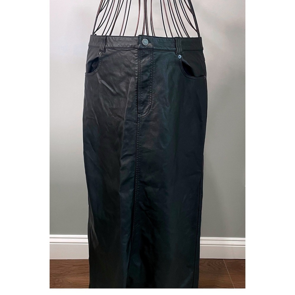 Free People City Slicker Black Vegan Leather Maxi Skirt Womens Leather sz 12 EUC - Picture 3 of 8